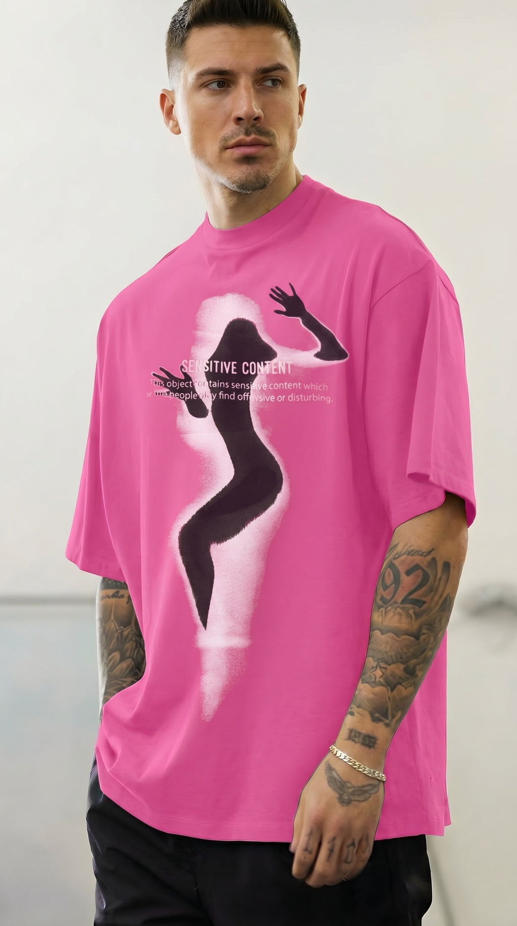 Erkek Fuşya Siluet Sensitive Content Oversize Fit Bol Geniş Kalıp Salaş Kesim T-shirt