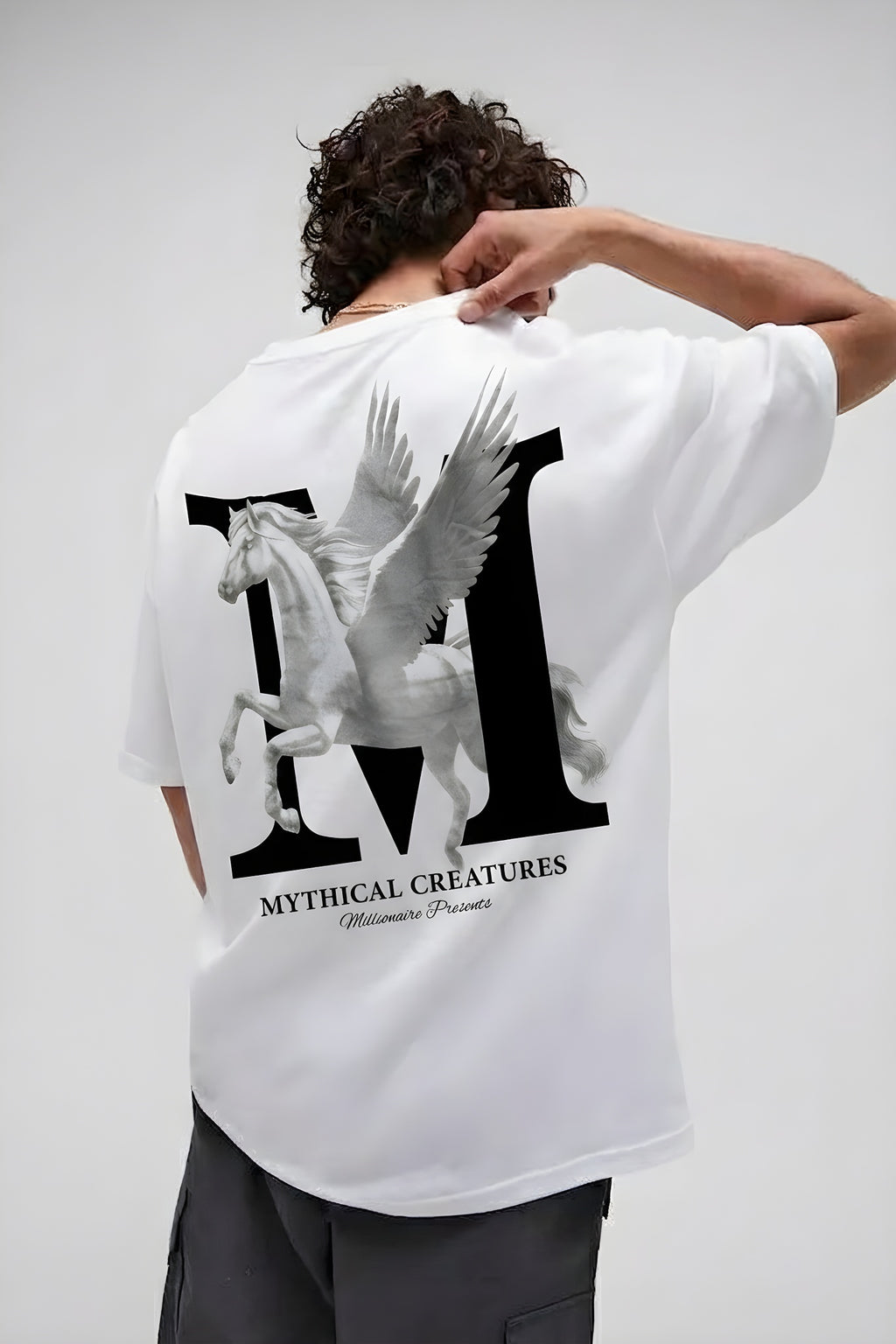 Erkek Mythical Pegasus Baskılı Beyaz Bisiklet Yaka Oversize Salaş T-Shirt