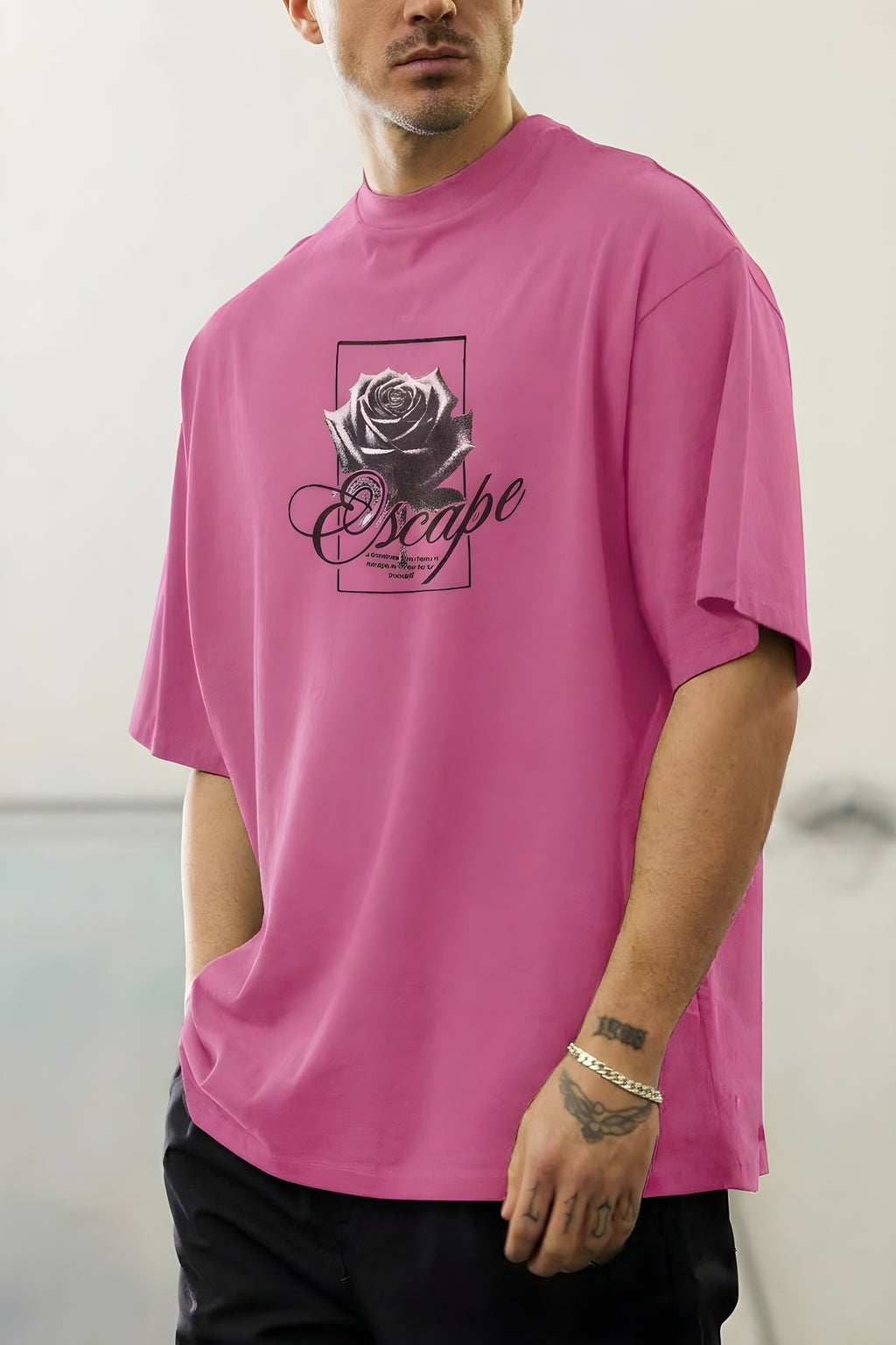 Erkek Fuşya Pembe Black Rose Oversize Fit Bol Geniş Kalıp Salaş Kesim T-shirt