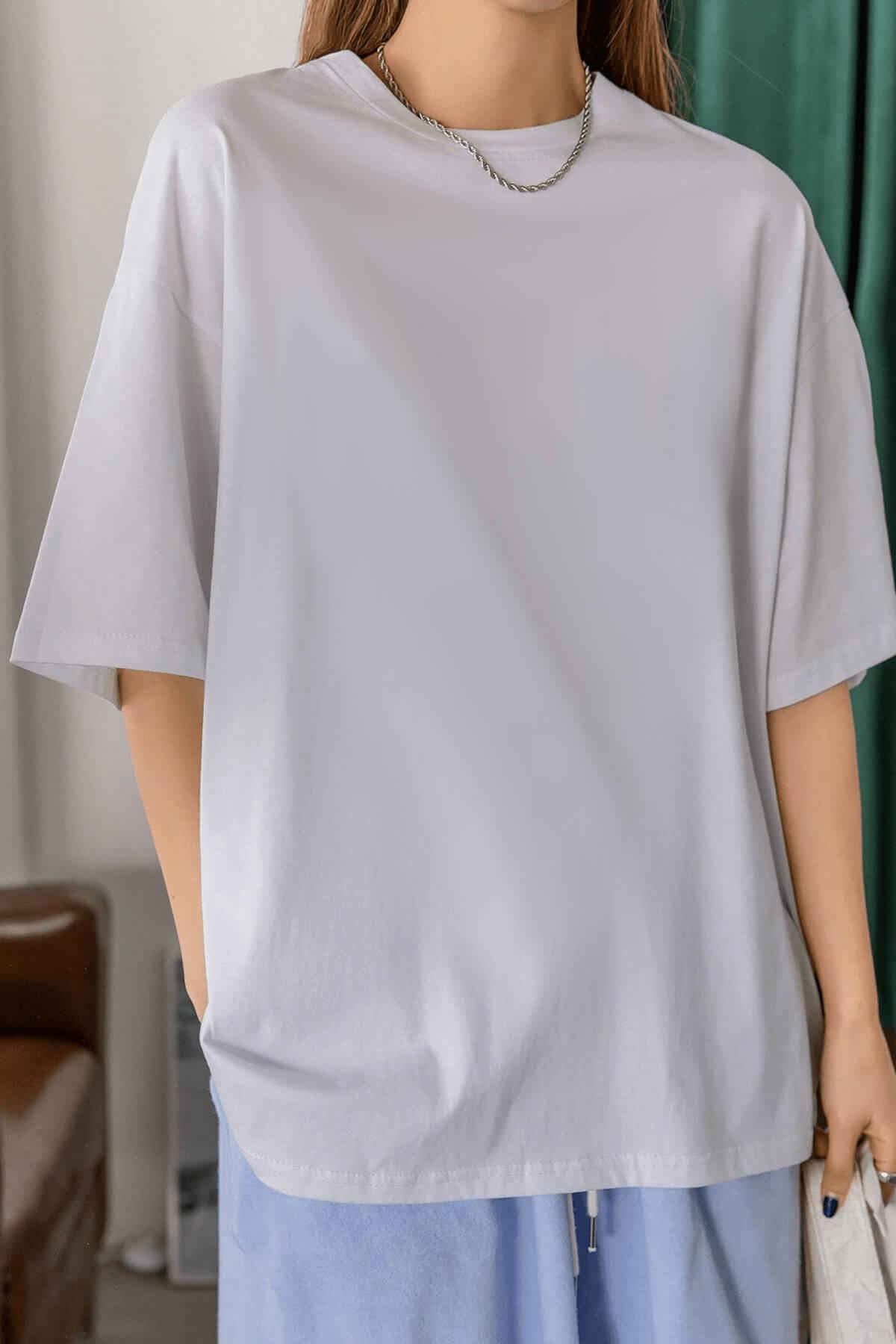 Beyaz Basic Düz Baskısız Oversize Salas Boyfriend Kadın T-Shirt