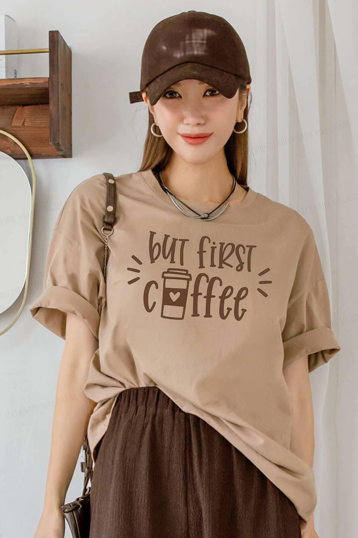 But First Coffee Camel Oversize Salas Boyfriend Kadın T-Shirt