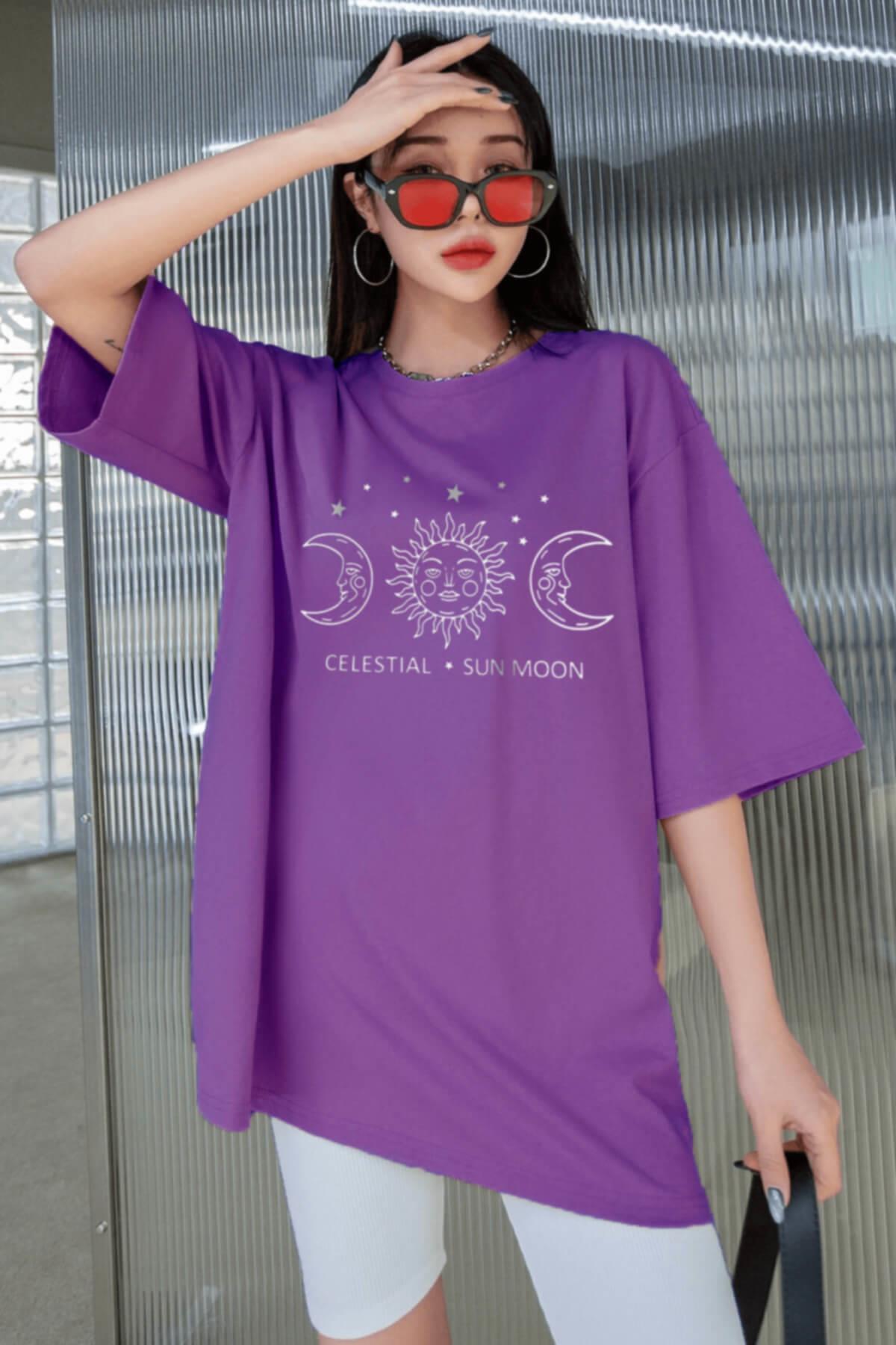 Kadın Mor Oversize Celestial Sun Moon Baskılı T-Shirt - K2113