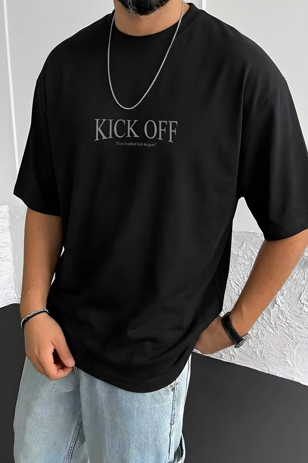 Erkek Siyah Kick Off Oversize Fit Bol Geniş Kalıp Salaş Kesim T-shirt