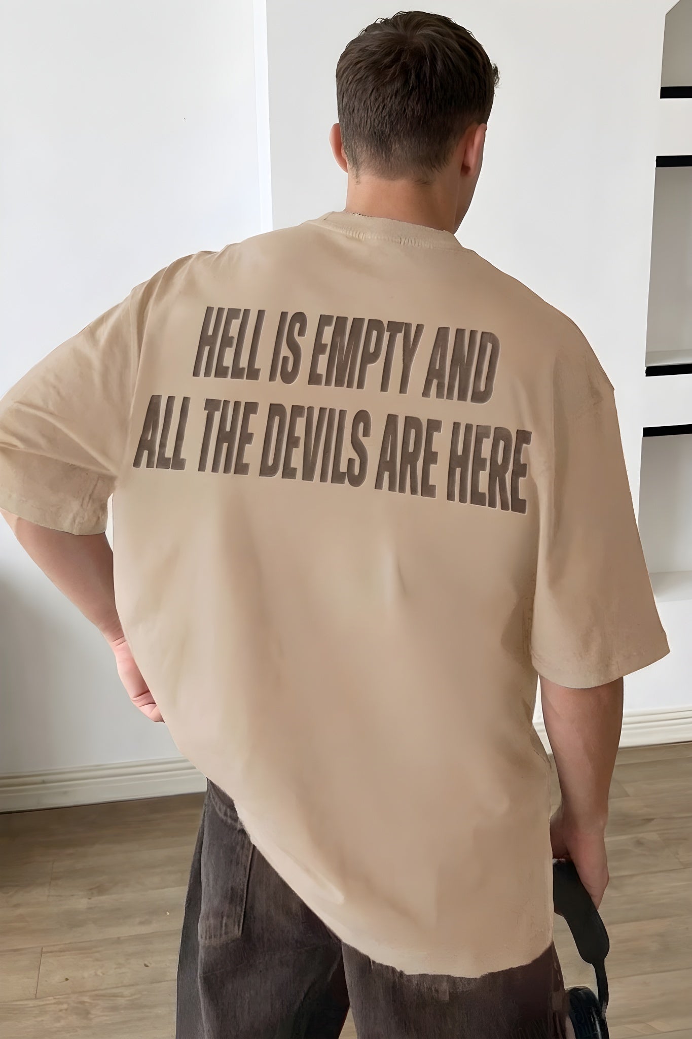 Erkek Hell & Devil Kabaran Baskı Camel Bisiklet Yaka Oversize Salas T-Shirt