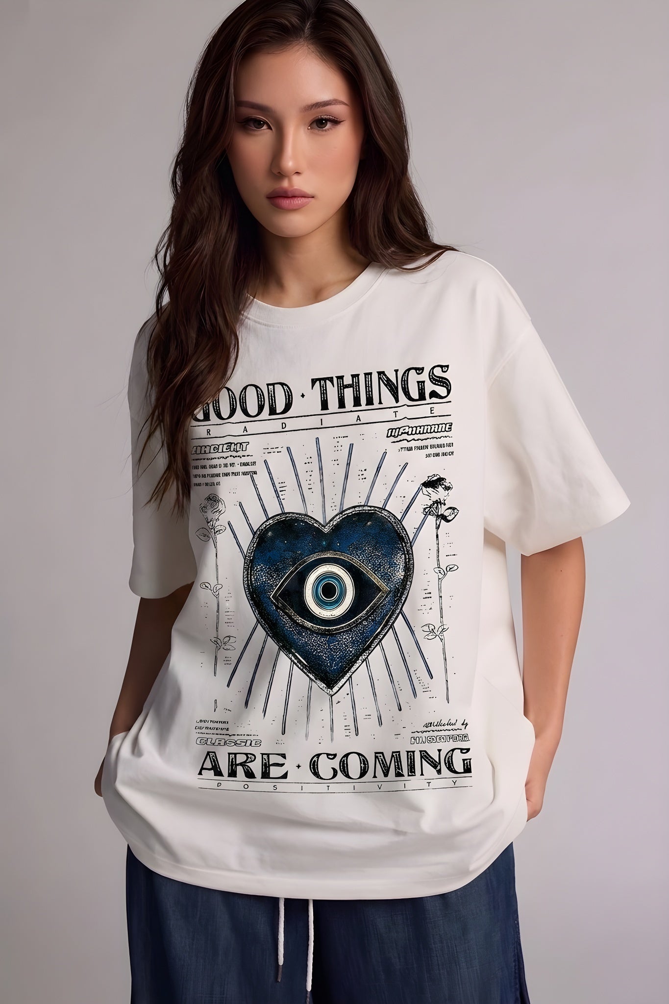 Kadın Ekru Beyaz Nazar Baskılı Oversize Fit Bol Geniş Kalıp Salaş Kesim T-shirt