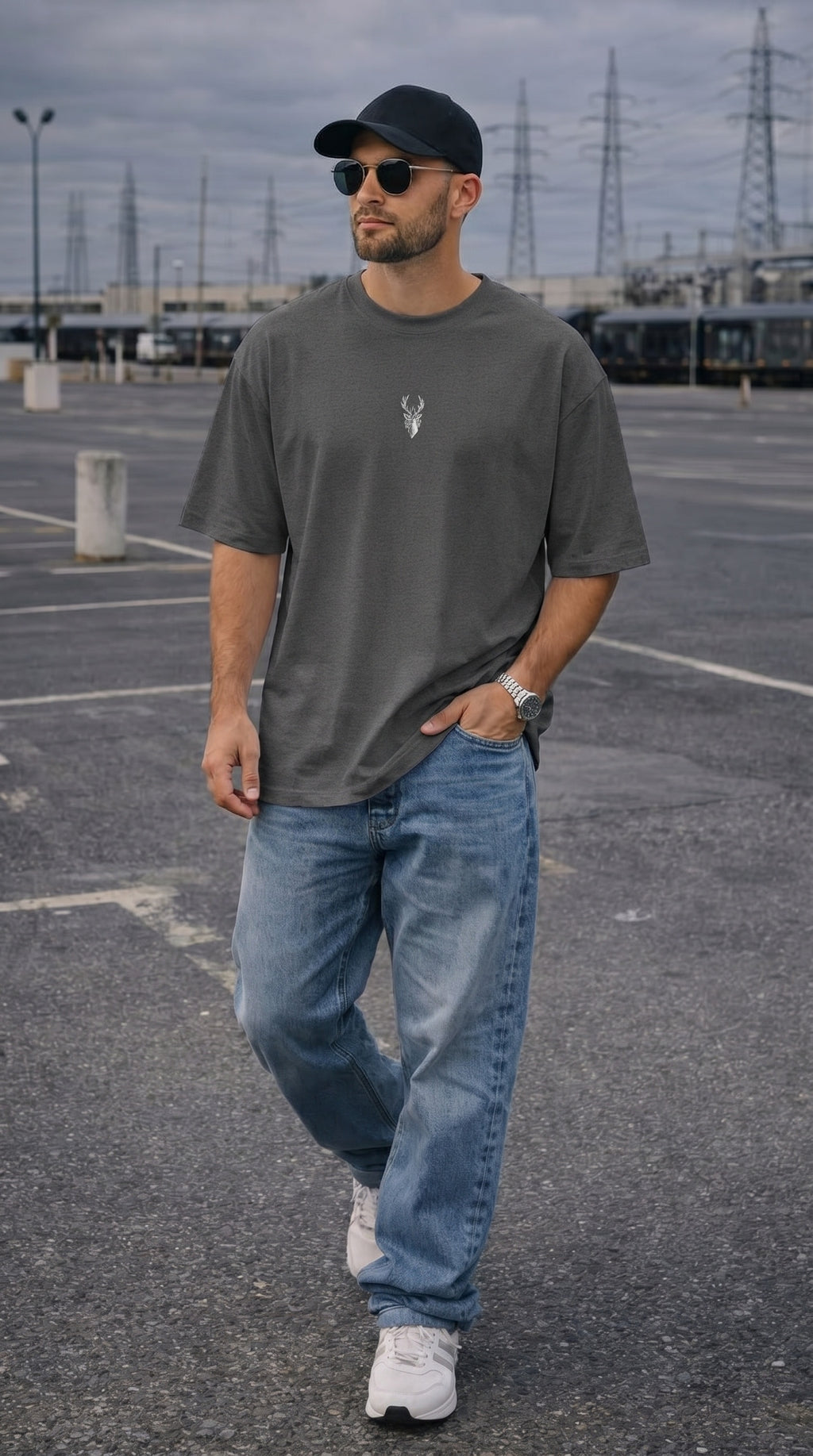 Erkek Antrasit Gri Melanj Geyik Baskılı Oversize Fit Bol Geniş Kalıp Salaş Kesim T-shirt