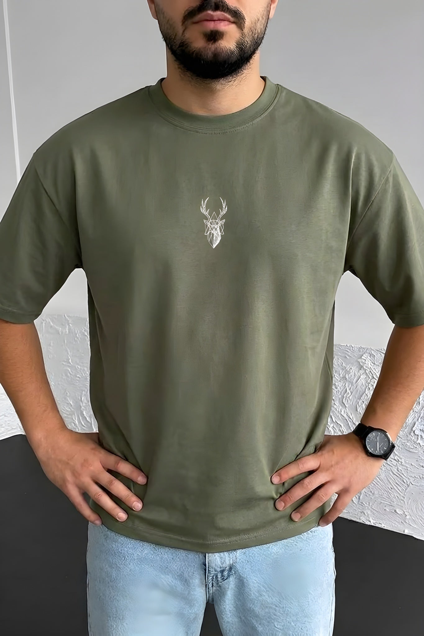 Erkek Haki Geyik Baskılı Oversize Fit Bol Geniş Kalıp Salaş Kesim T-shirt