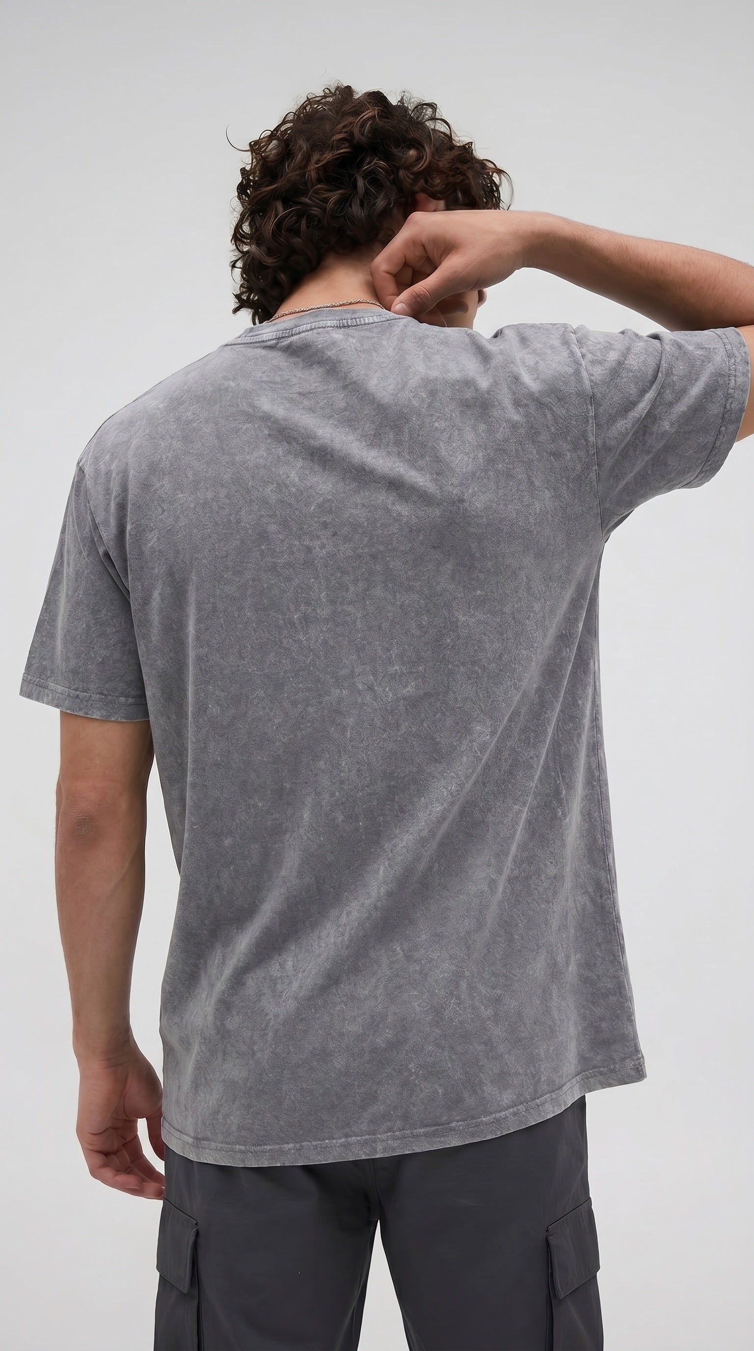 Erkek Gri Regular Asit Yıkamalı Eskitme Efektli Boyalı T-Shirt