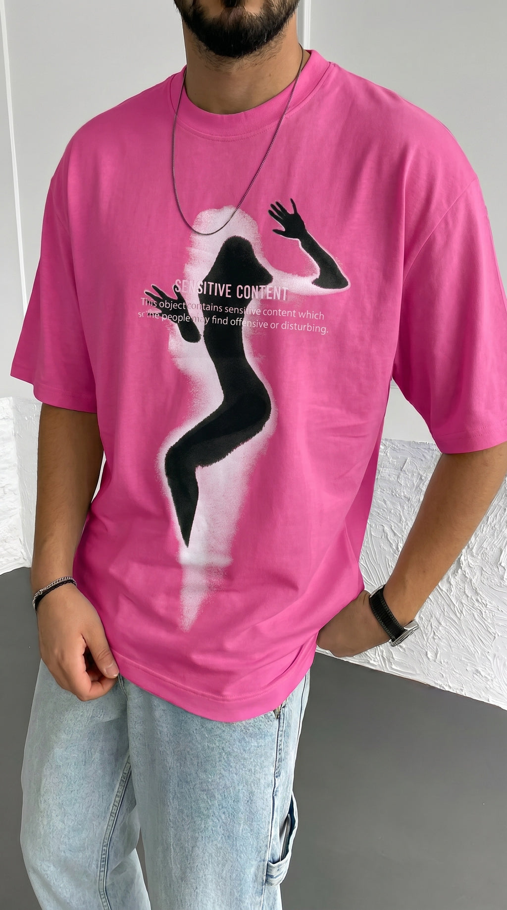 Erkek Fuşya Siluet Sensitive Content Oversize Fit Bol Geniş Kalıp Salaş Kesim T-shirt
