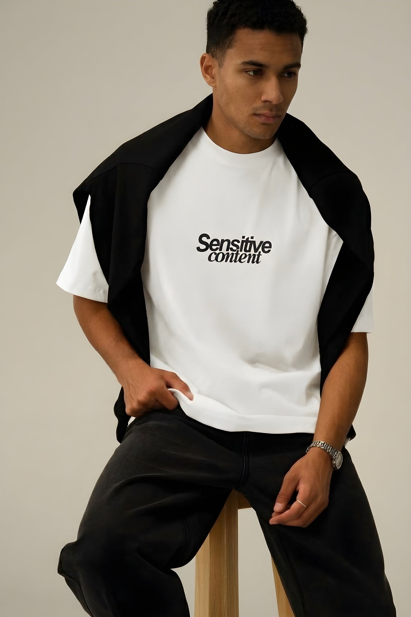 Erkek Ekru Beyaz Göz Baskılı Sensitive Oversize Fit Bol Geniş Kalıp Salaş Kesim T-shirt