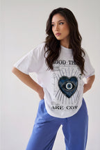 Kadın Ekru Beyaz Nazar Baskılı Oversize Fit Bol Geniş Kalıp Salaş Kesim T-shirt