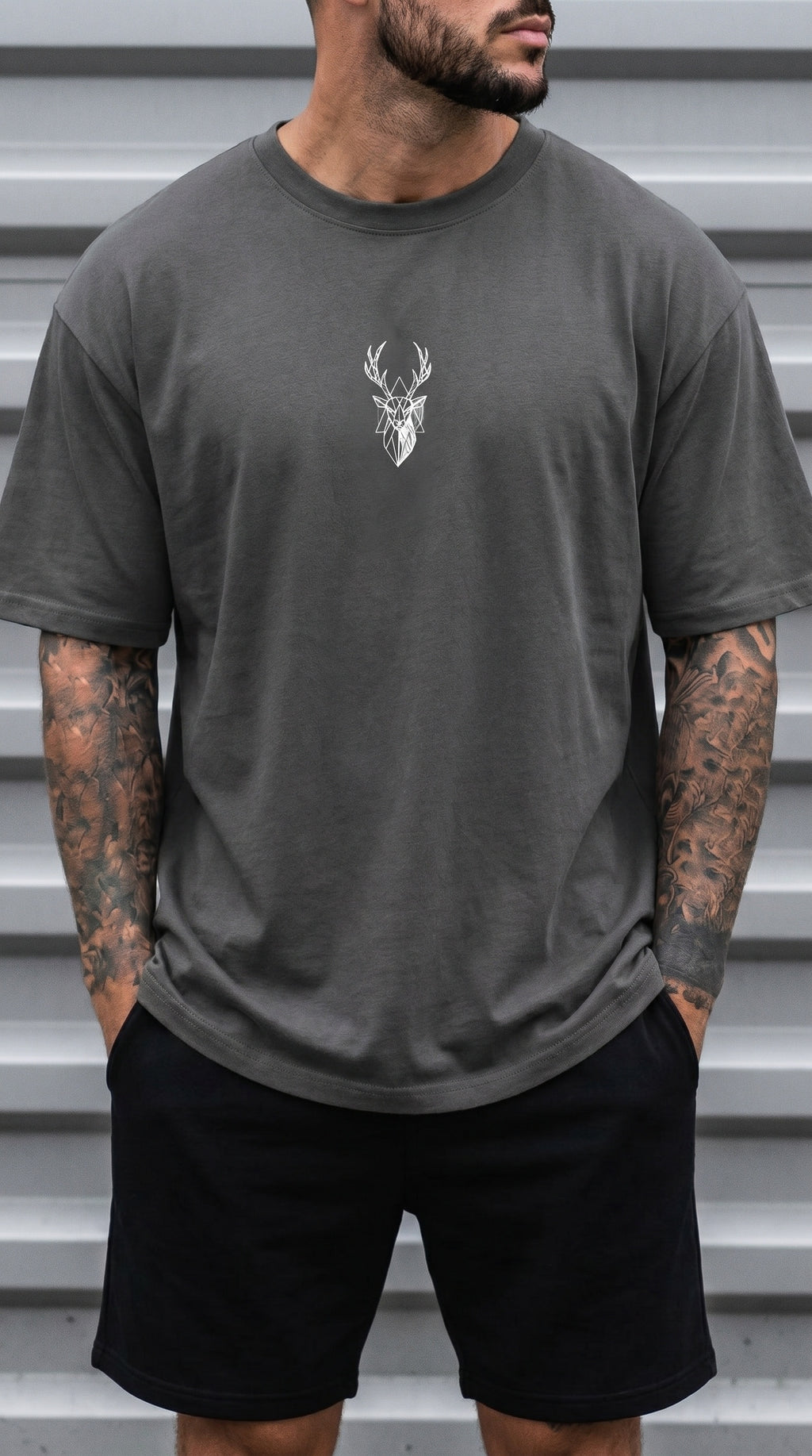 Erkek Füme Geyik Baskılı Oversize Fit Bol Geniş Kalıp Salaş Kesim T-shirt