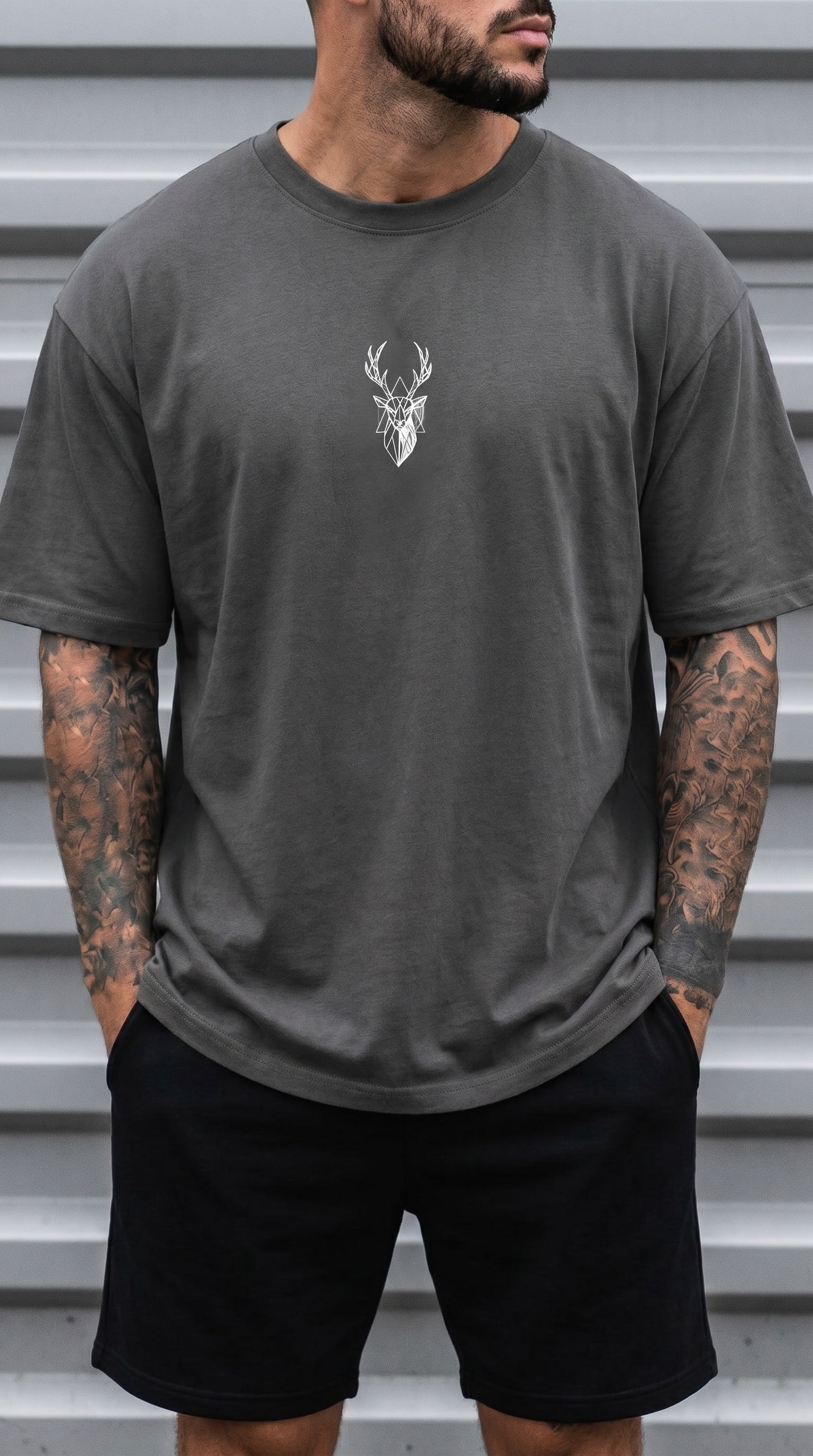 Erkek Füme Geyik Baskılı Oversize Fit Bol Geniş Kalıp Salaş Kesim T-shirt