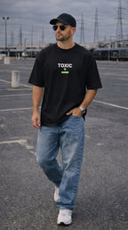 Erkek Siyah Toxic Oversize Fit Bol Geniş Kalıp Salaş Kesim T-shirt