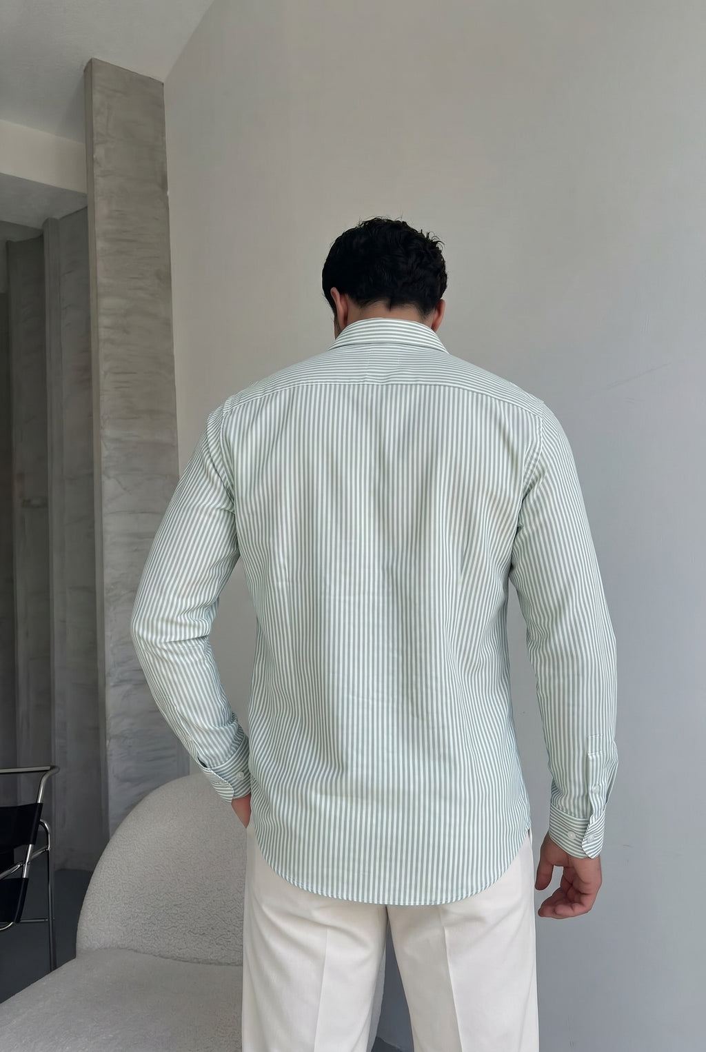 Bogota Beyaz Yeşil İnce Dik Çizgili Regular Rahat Kalıp Gömlek