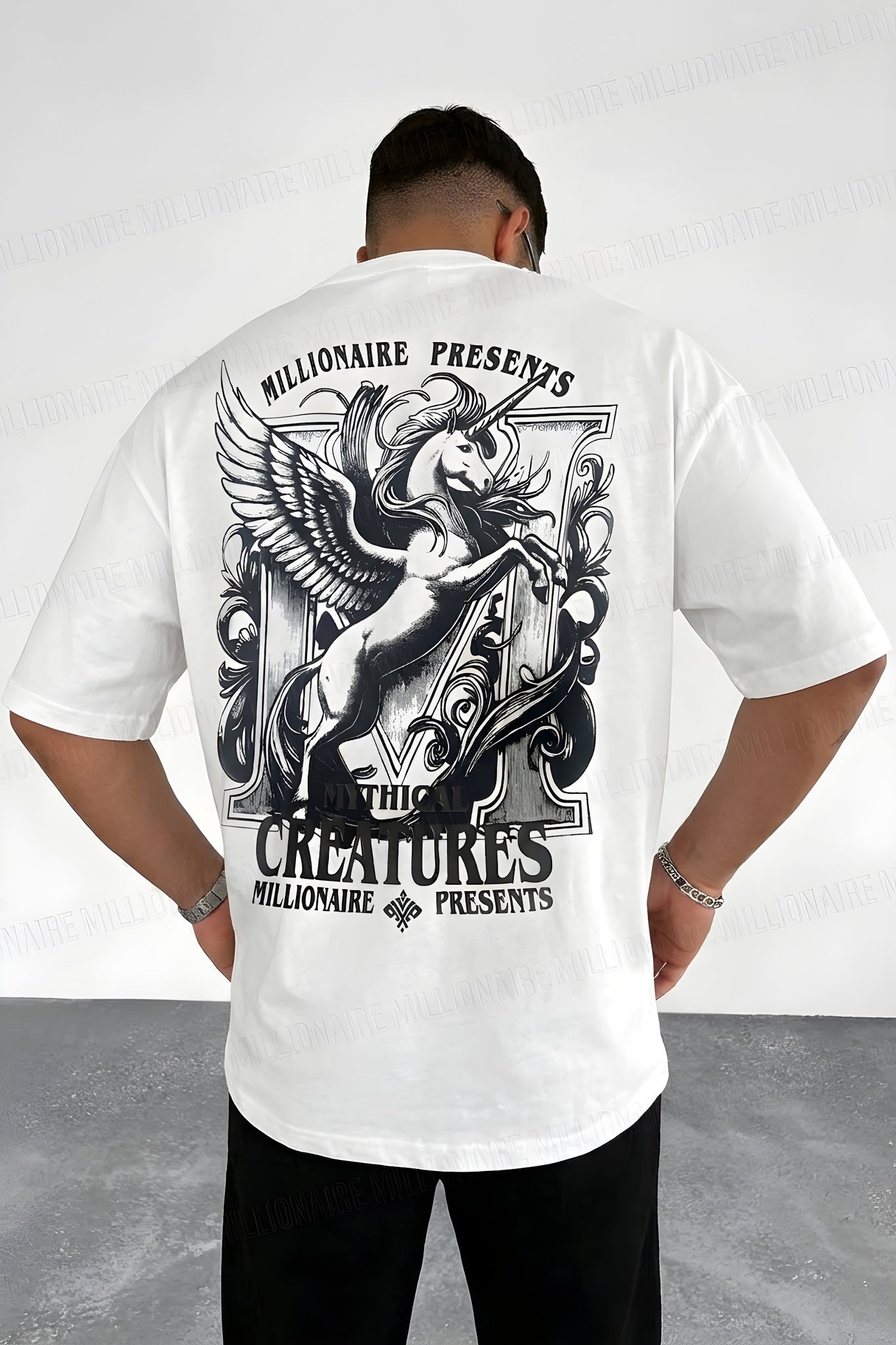 Erkek Ekru Beyaz Creatures Oversize Fit Bol Geniş Kalıp Salaş Kesim T-shirt