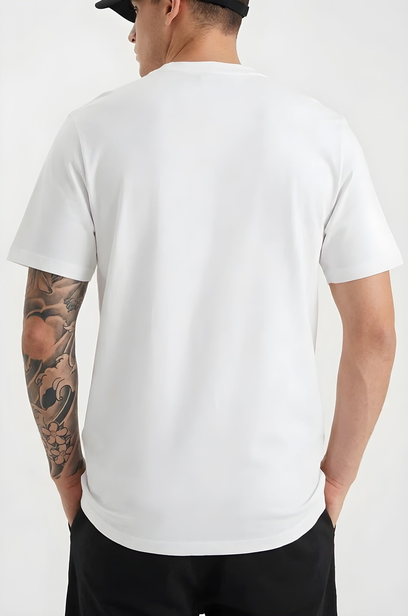 Erkek Ekru Beyaz Renaissance Regular Fit Normal Kalıp T-shirt