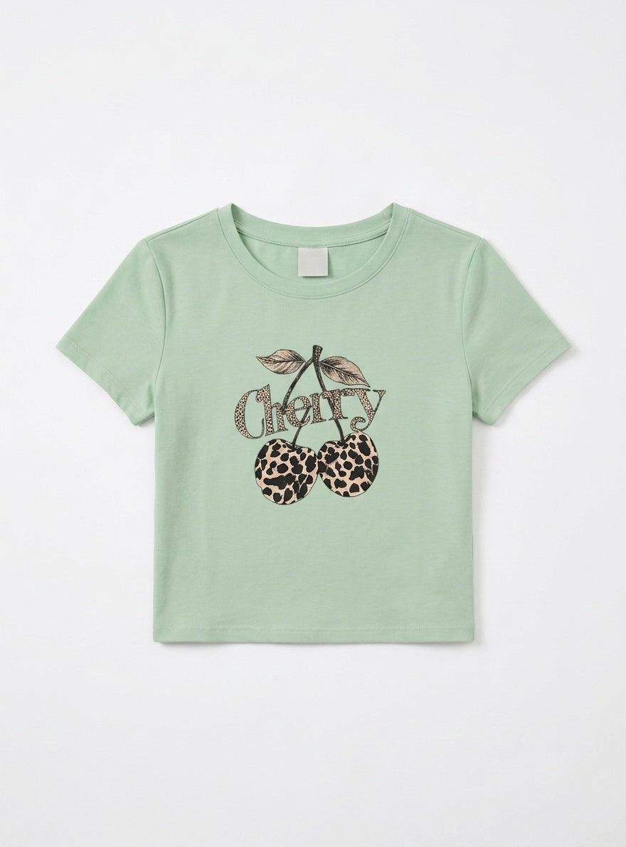 Kadın Açık Yeşil Kiraz Leopar Desenli Bisiklet Yaka Likralı Kısa Kol Body Crop Bluz