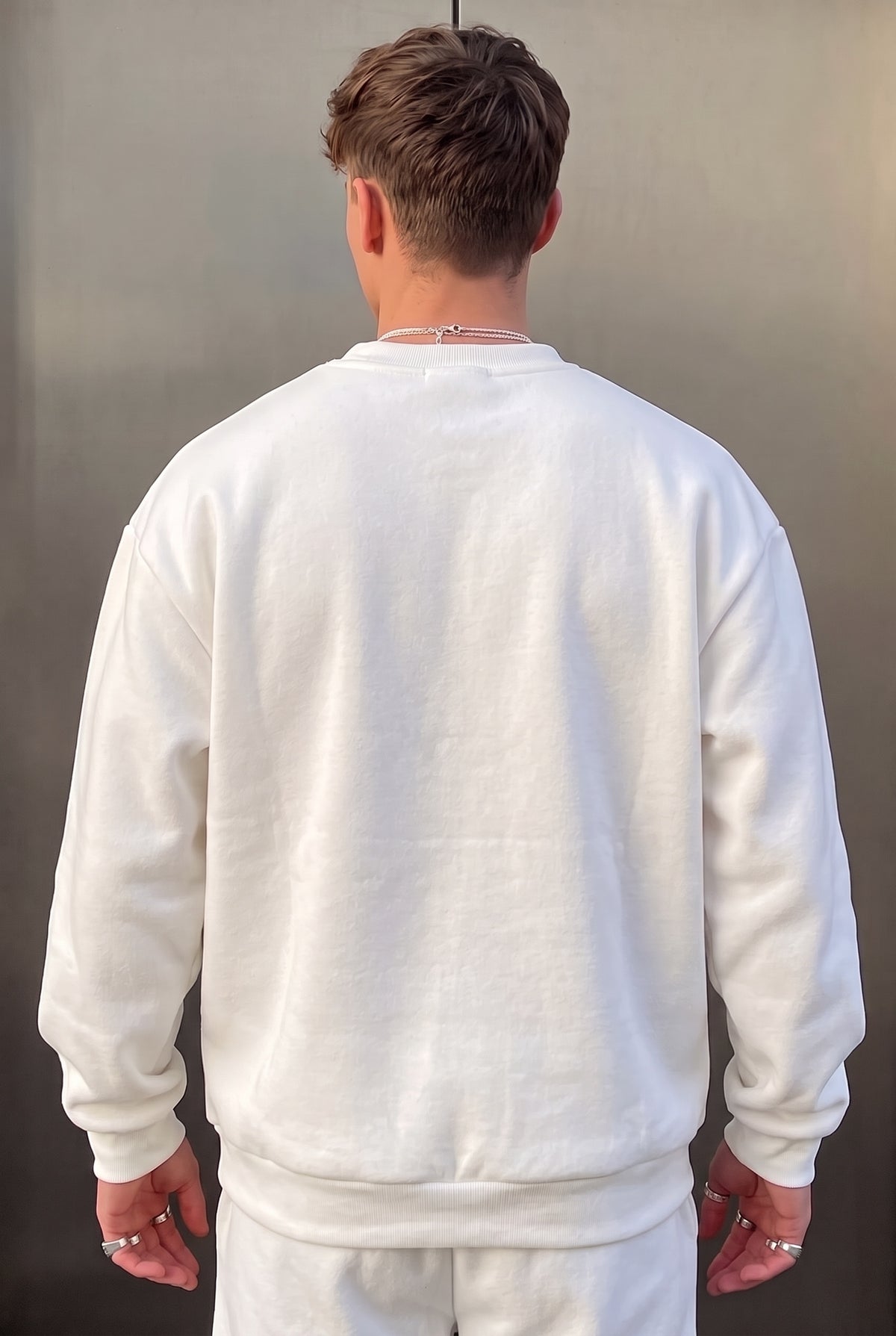 Erkek Kırık Beyaz Krem Ekru Spectacular Baskılı 0 Sıfır Yaka Oversize Salaş Bol Kesim Polar Sweatshirt