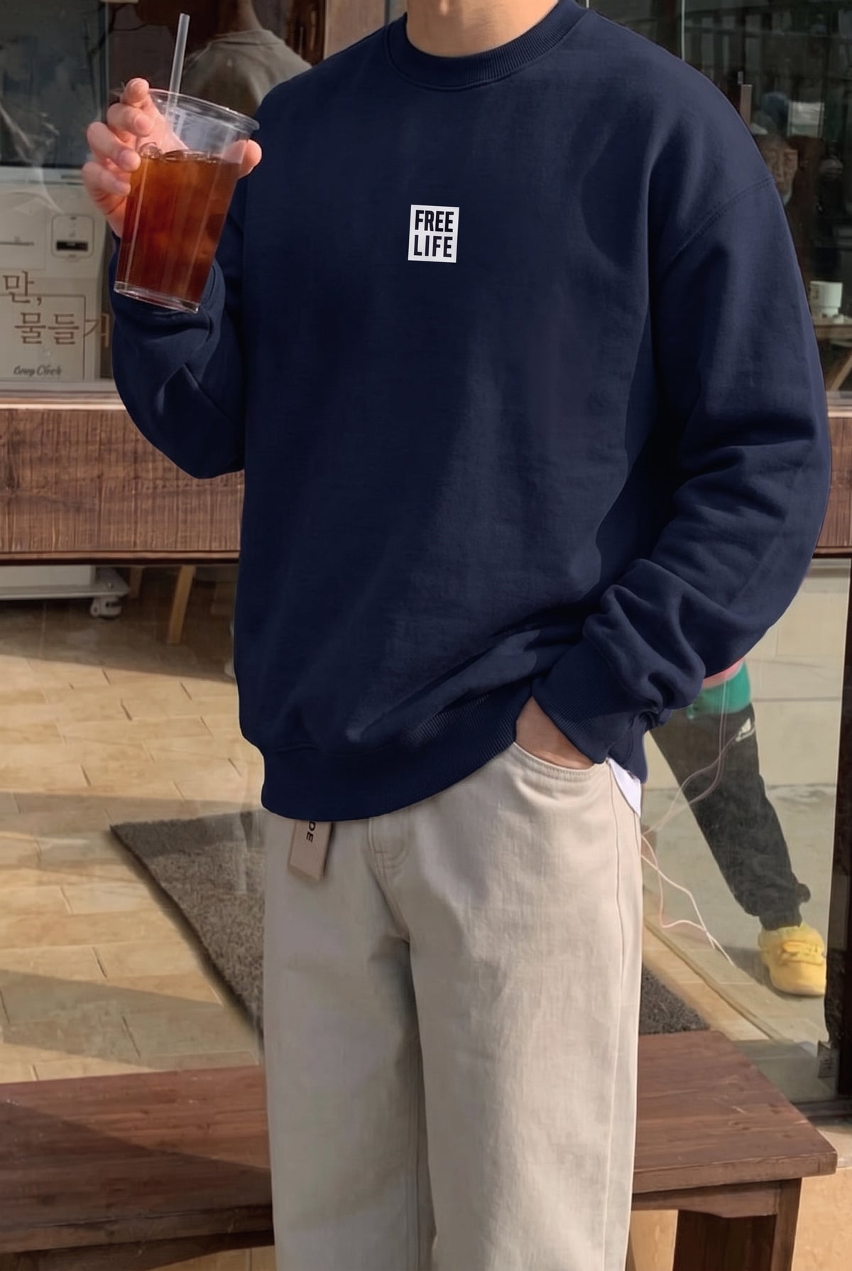 Erkek Lacivert Free Life Baskılı Kalın Soft 3 İplik içi Şardonlu 0 Sıfır Yaka Oversize Salaş Sweatshirt