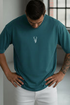 Erkek Petrol Yeşil Geyik Baskılı Oversize Fit Bol Geniş Kalıp Salaş Kesim T-shirt