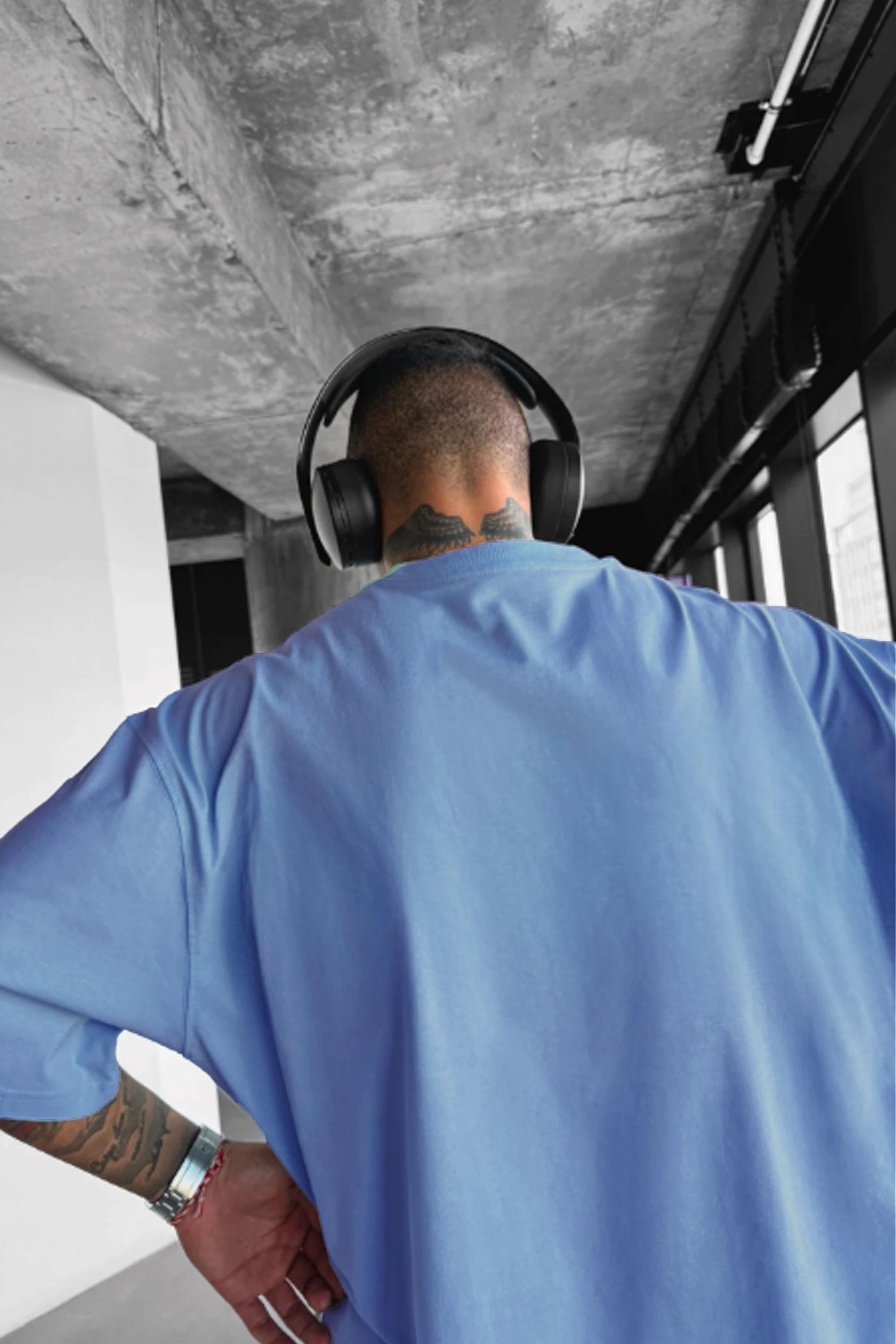 Erkek Mavi Survive Oversize Fit Bol Geniş Kalıp Salaş Kesim T-shirt