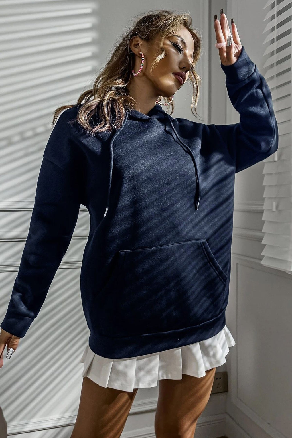 Kadın Düz Lacivert Oversize Kapüşonlu Kanguru Sweatshirt