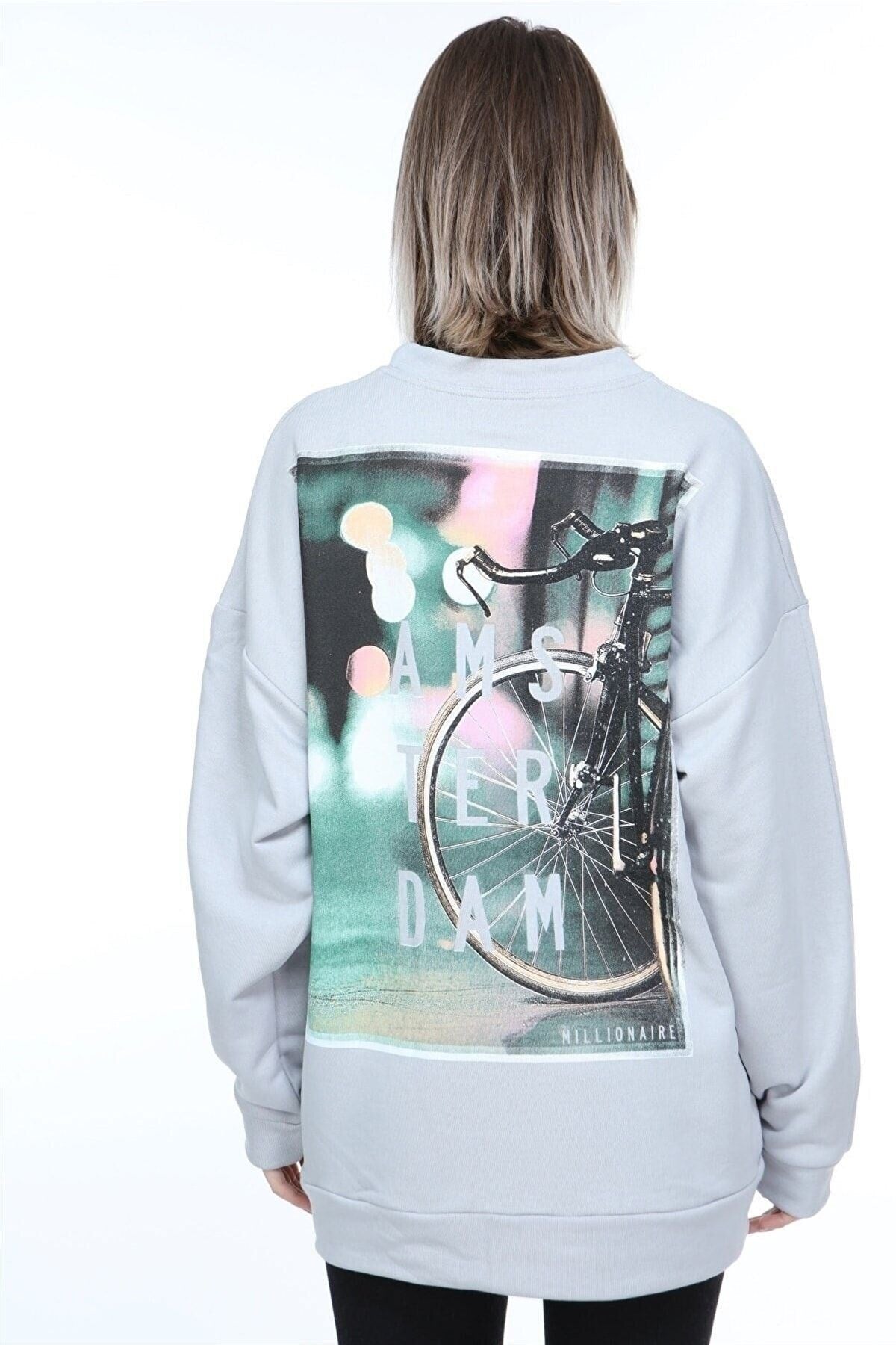 Kadın Gri Oversize Amsterdam Baskılı Sweatshirt - K20028
