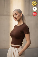 Kadın Kahverengi Bisiklet Yaka Likralı Kısa Kol Body Crop Bluz