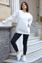 Kadın Kırık Beyaz Ekru Basic 0 Sıfır Yaka Baskısız Düz Oversize Salaş Bol Kesim Polar Sweatshirt