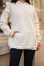Kadın Kırık Beyaz Krem Ekru Düz Kapüşonlu Oversize 3 iplik Şardonlu Salaş Bol Kesim Hoodie Sweatshirt