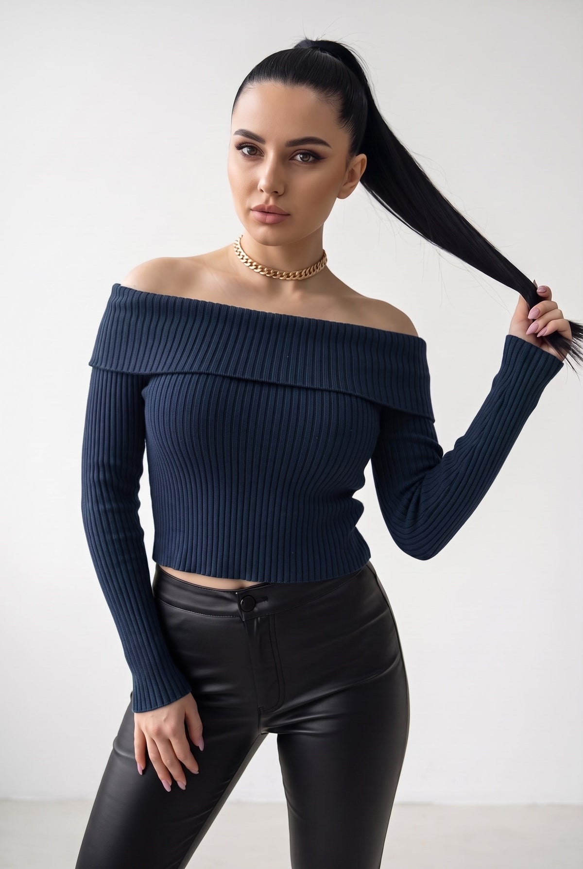 Kadın Lacivert Madonna Yarı Crop Fitilli Bluz Kazak