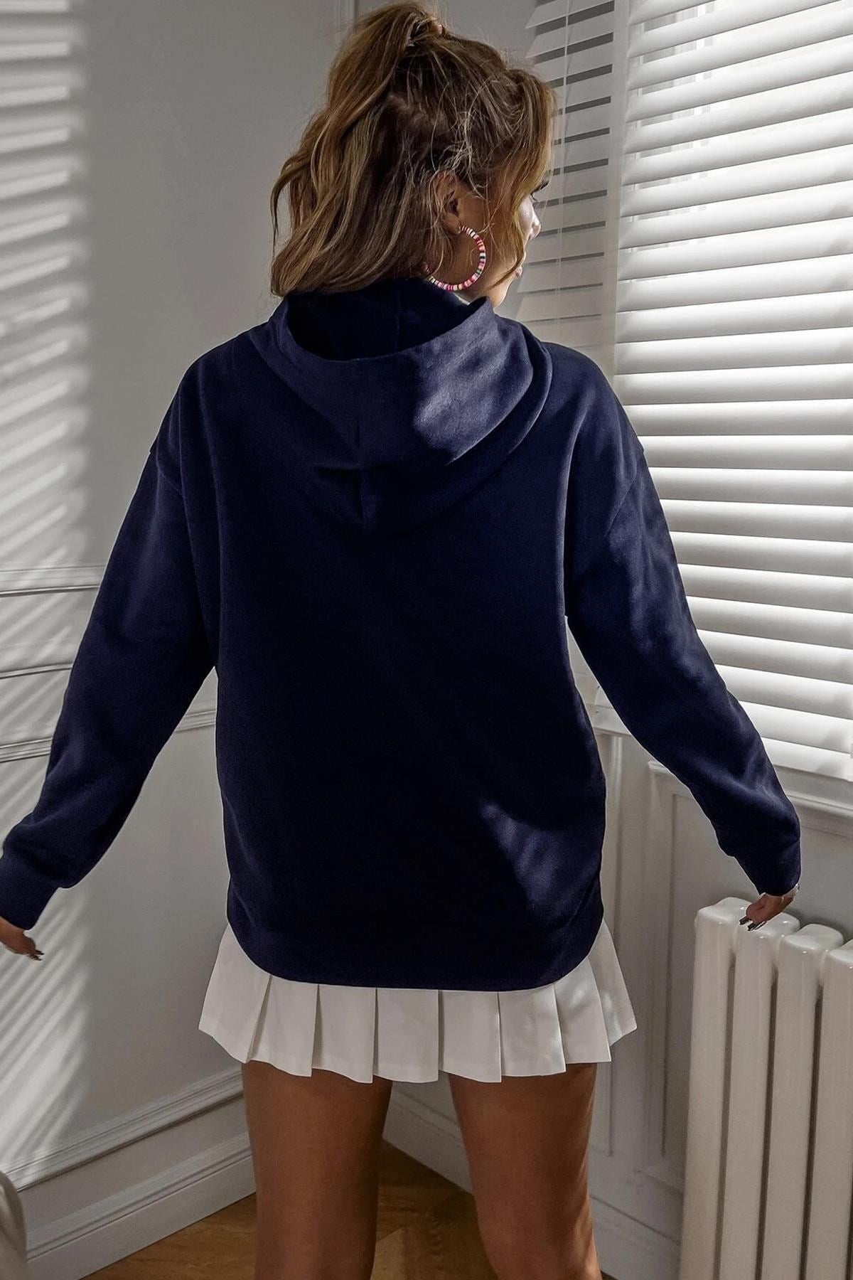 Kadın Lacivert Univeresity Oversize Kapşonlu Sweatshirt
