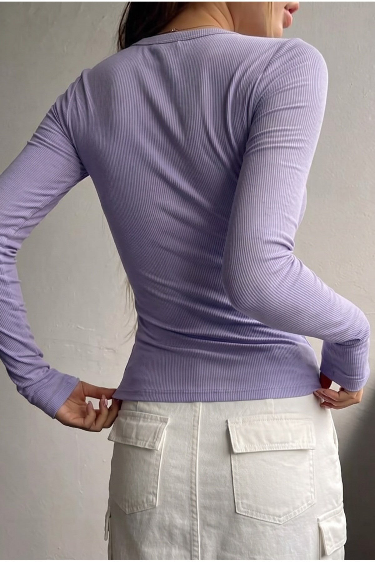 Kadın Lila Renkli Düğme Detaylı Patlı Düğmeli Bisiklet Yaka Uzun Kollu Fitilli Kaşkorse Bluz Body