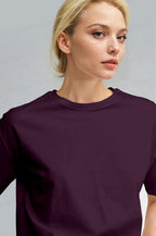 Kadın Mürdüm Nefes Alan Bisiklet Yaka Regular Fit Normal Kesim Baskisiz Basic T-Shirt