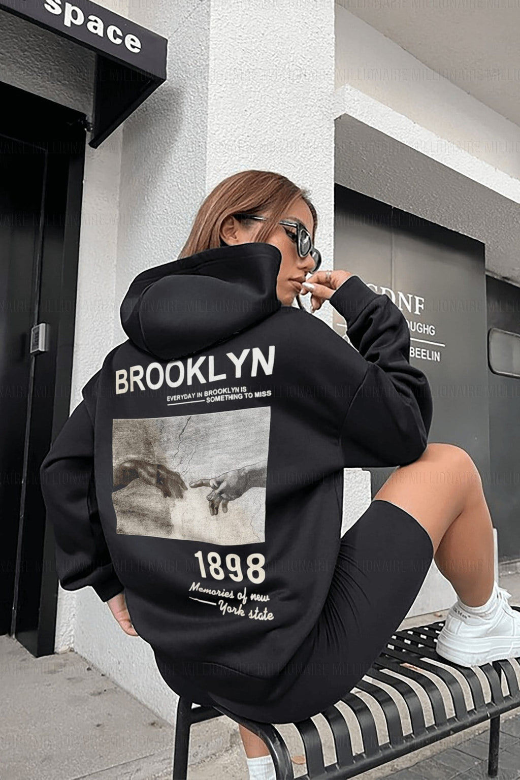 Kadın Siyah 1898 Baskılı 3 Iplik Şardonlu Kapüşonlu Oversize Salaş Bol Kesim Hoodie Sweatshirt