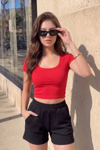 Kadın Kırmızı U Yaka Kısa Kollu Fitilli Kaşkorse Bluz Body