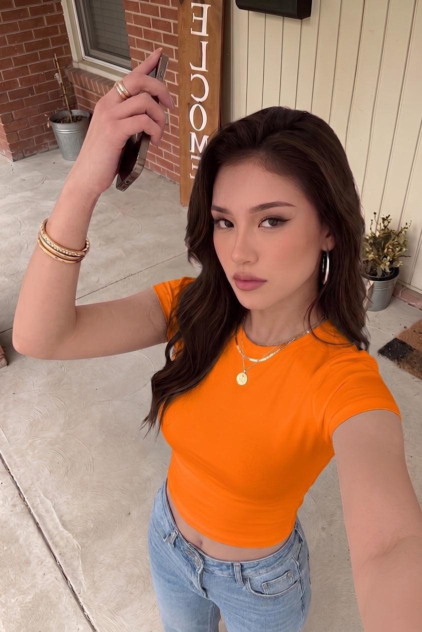Kadın Oranj Bisiklet Yaka Likralı Kısa Kol Body Crop T-Shirt